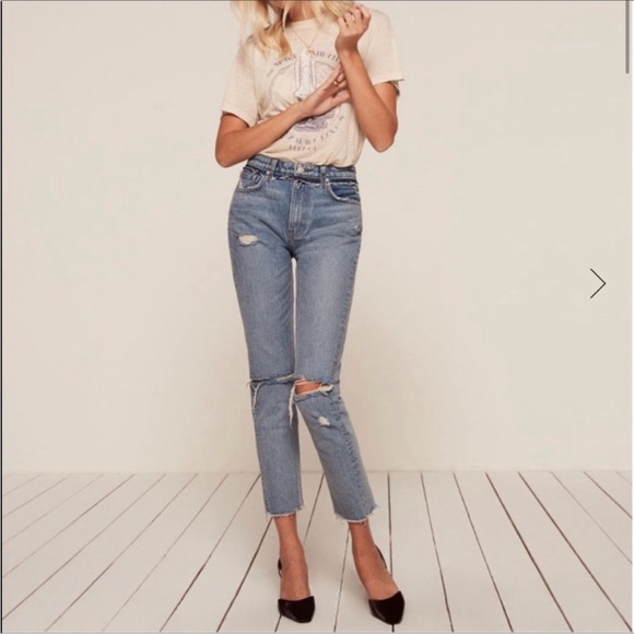 Reformation | Julia High Rise Distressed Cigarette Antigua Frayed - Picture 1 of 10